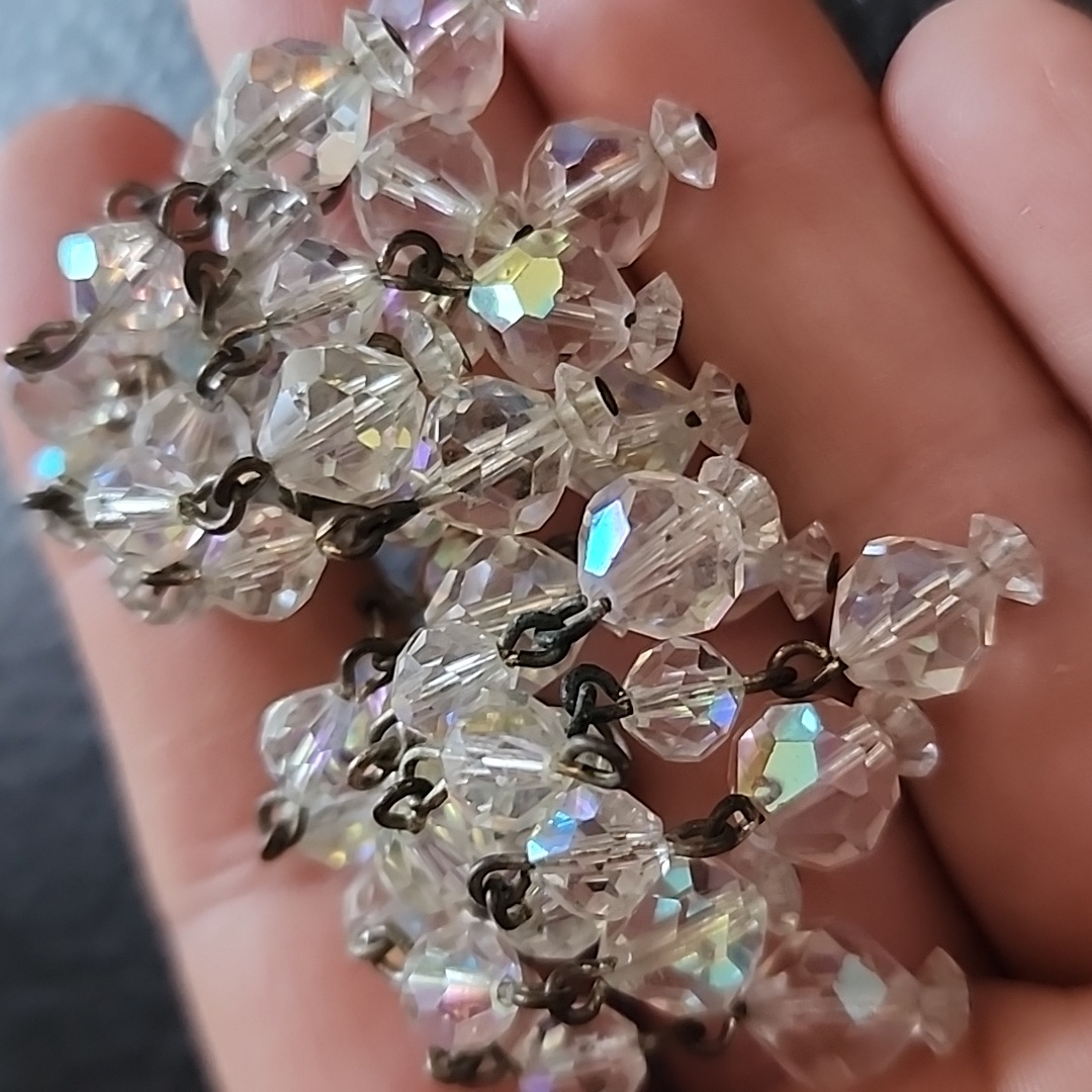 Vtg Laguna Clip On Earrings 18$